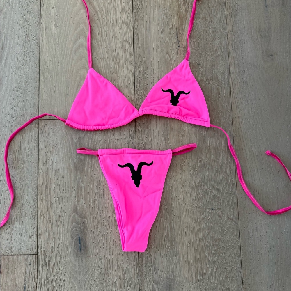 Ignite Apparel Pink Triangle Bikini Set with Black Logo size S